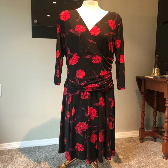 New with tags Black Dress with red floral design - Picture 1 of 13